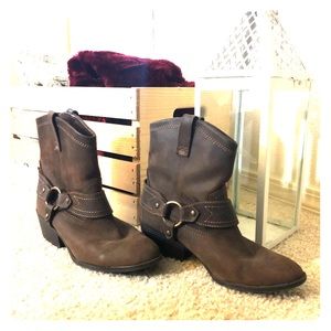 Cowboy Style Boots